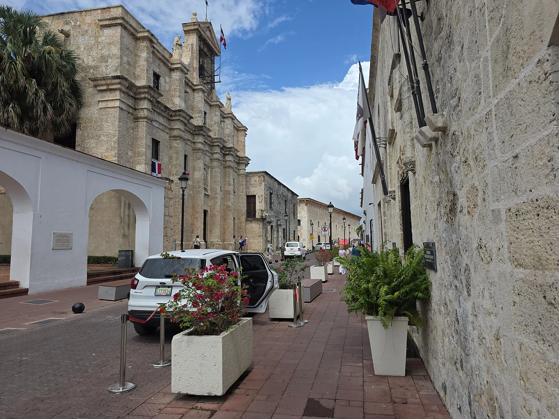 Calle las Damas, Santo Domingo, Zona Colonial.jpg